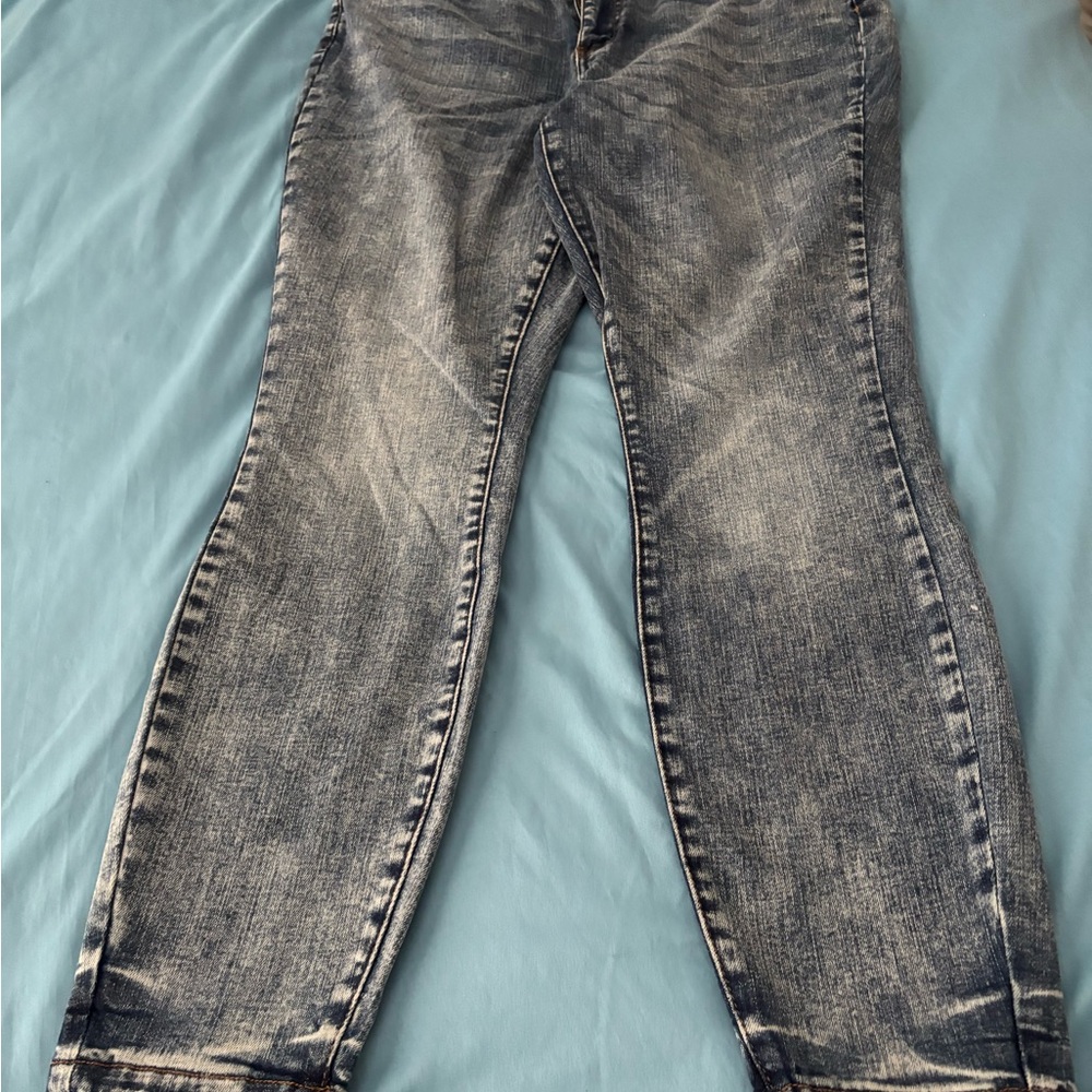 Judy Blue Distressed Blue Jeans